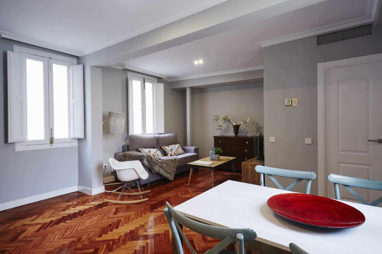 Apartamento V Alcalaretiro Ideal Parejas Madrid Dış mekan fotoğraf
